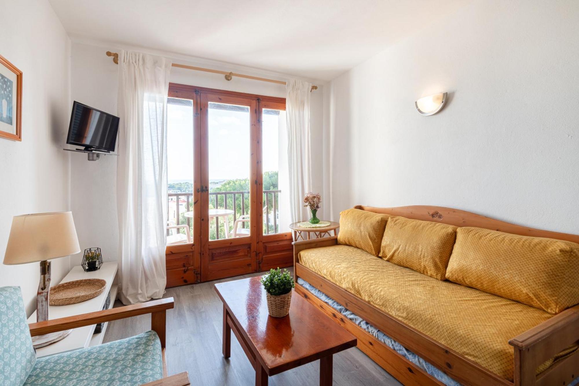 Menorca Sol Isla Apartment Arenal d'en Castell Exterior photo